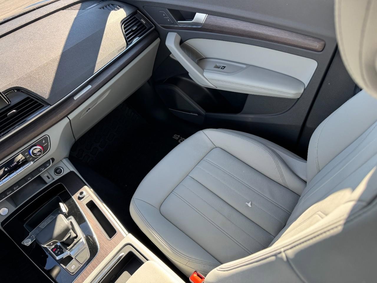 Used 2022 Audi Q5 2.0T Premium Plus image 16