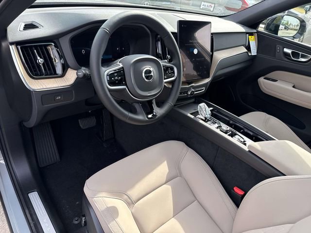 New 2026 Volvo XC60 B5 Plus w/ Protection Package Premier image 23