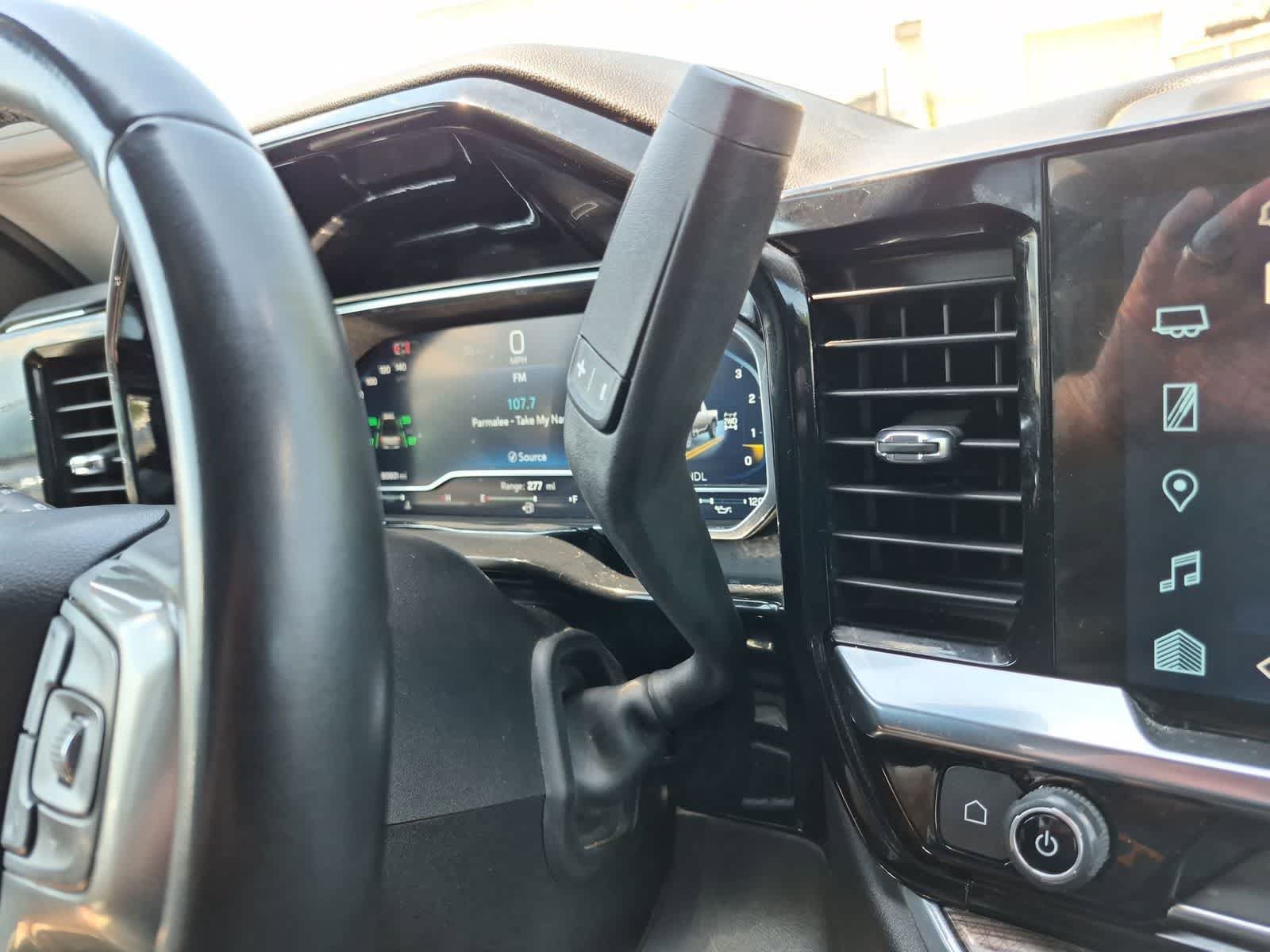 Used 2024 Chevrolet Silverado 2500 LT AWD/4WD image 31