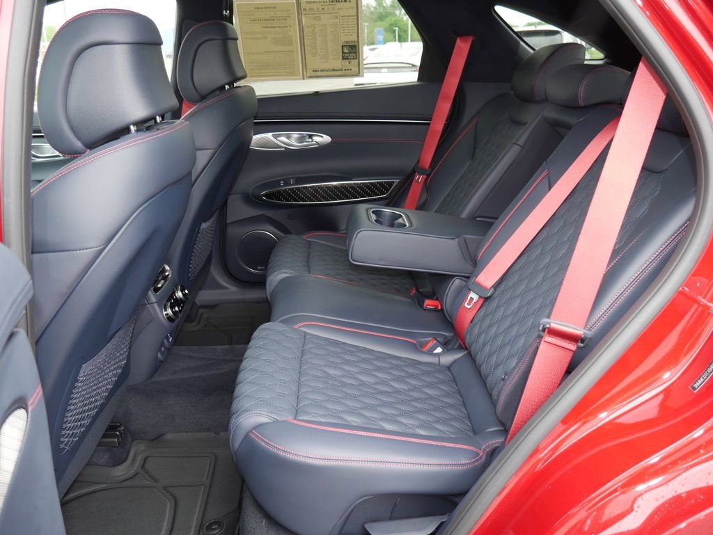 Used 2025 Genesis GV70 3.5T Sport w/ Sport Prestige Package AWD/4WD image 34