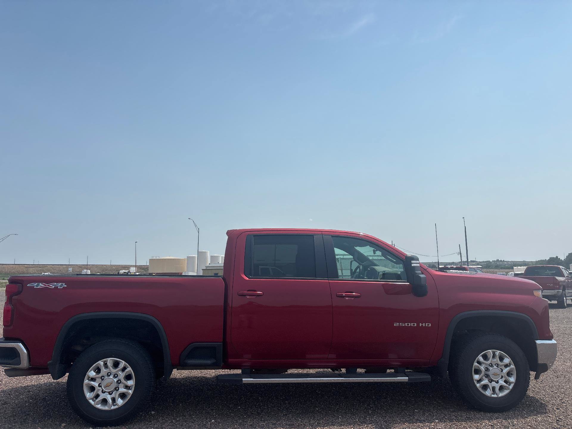 Used 2024 Chevrolet Silverado 2500 LT w/ Convenience Package AWD/4WD image 8