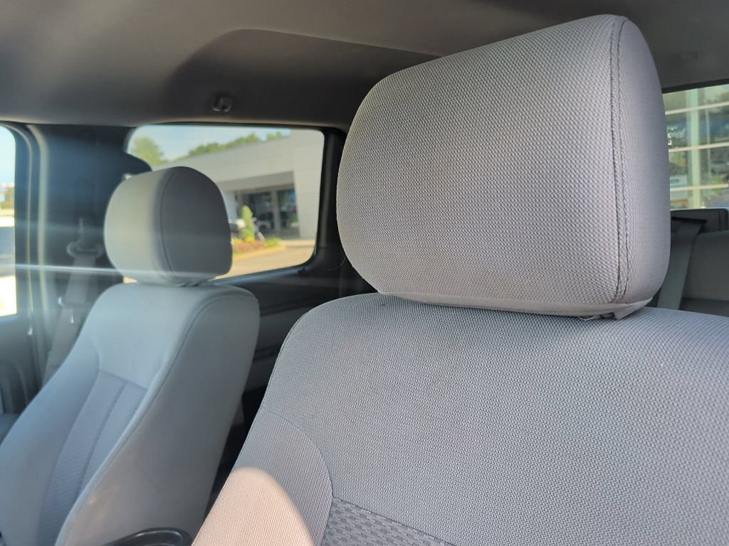 Used 2012 Ford F150 XLT w/ XLT Chrome Pkg RWD image 3