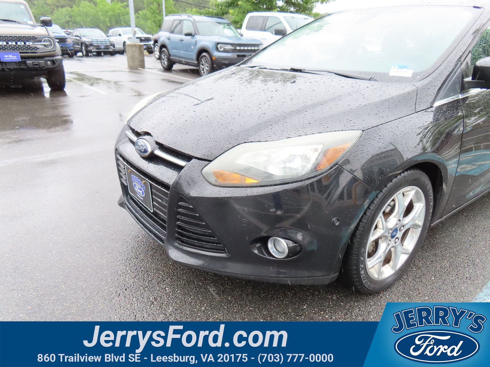 Used 2012 Ford Focus Titanium FWD image 9