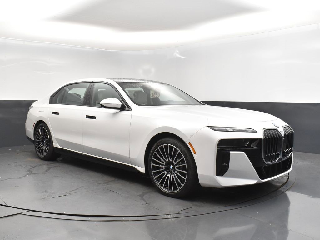 New 2026 BMW 760i xDrive w/ Executive Package image 5
