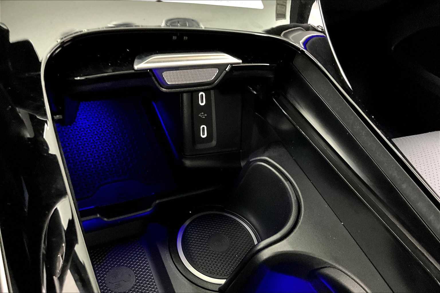 Used 2025 Mercedes-Benz GLC 300 image 18