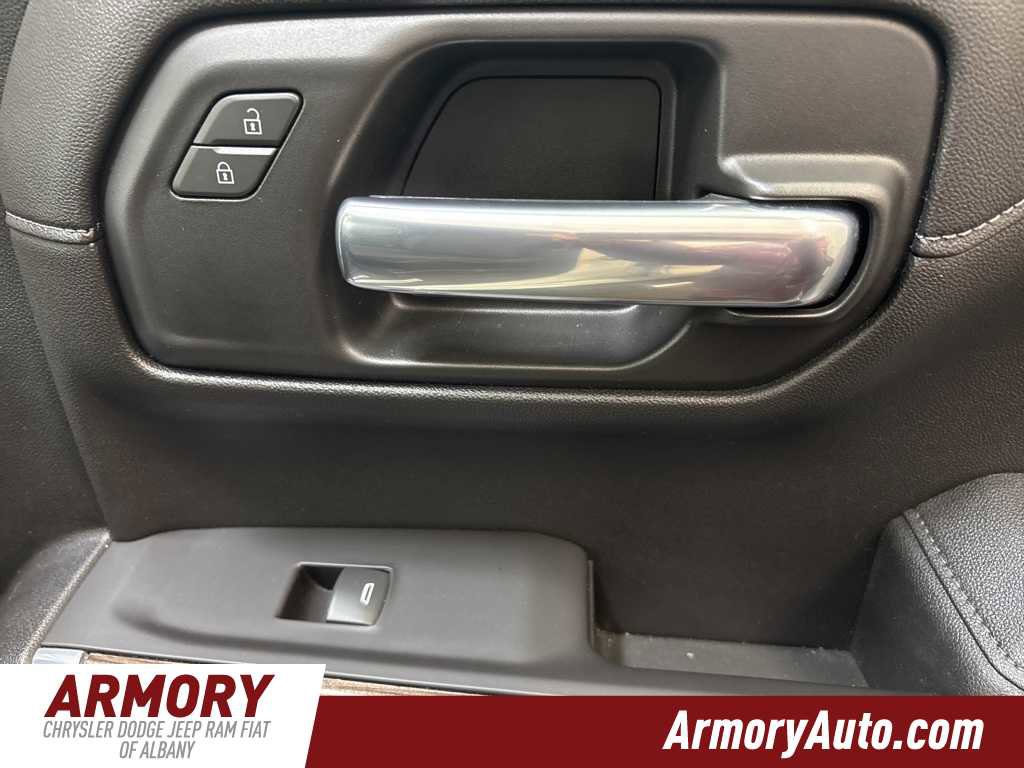 Used 2020 Chevrolet Silverado 1500 LT w/ All-Star Edition image 32