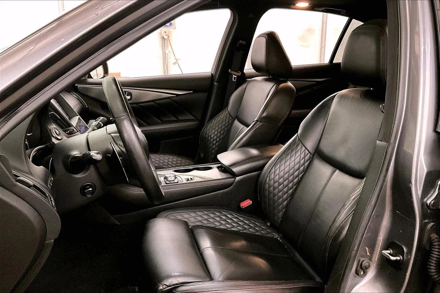 Used 2018 INFINITI Q50 Red Sport 400 w/ Sensory Package (Sport) image 25