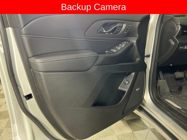 Used 2022 Chevrolet Traverse Premier image 13