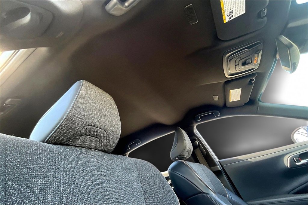 Used 2023 Toyota Crown XLE image 22