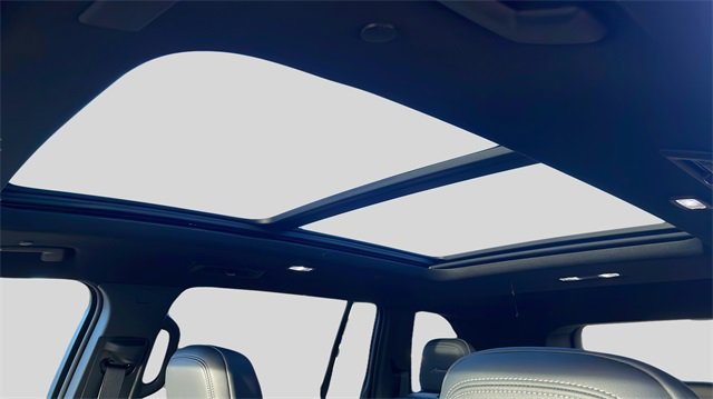 New 2026 Buick Enclave Avenir w/ Super Cruise Package image 14