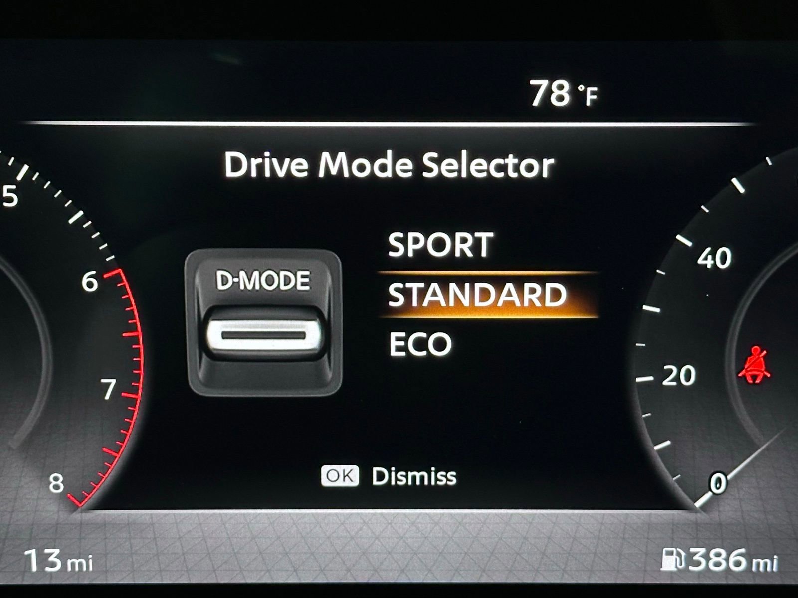 Used 2025 Nissan Murano SV image 26