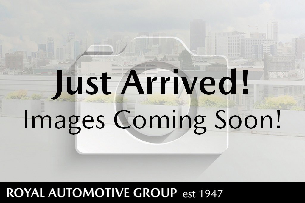 Certified 2023 Volkswagen Taos SE image 1