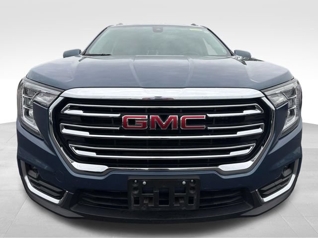 Used 2024 GMC Terrain SLT AWD/4WD image 10