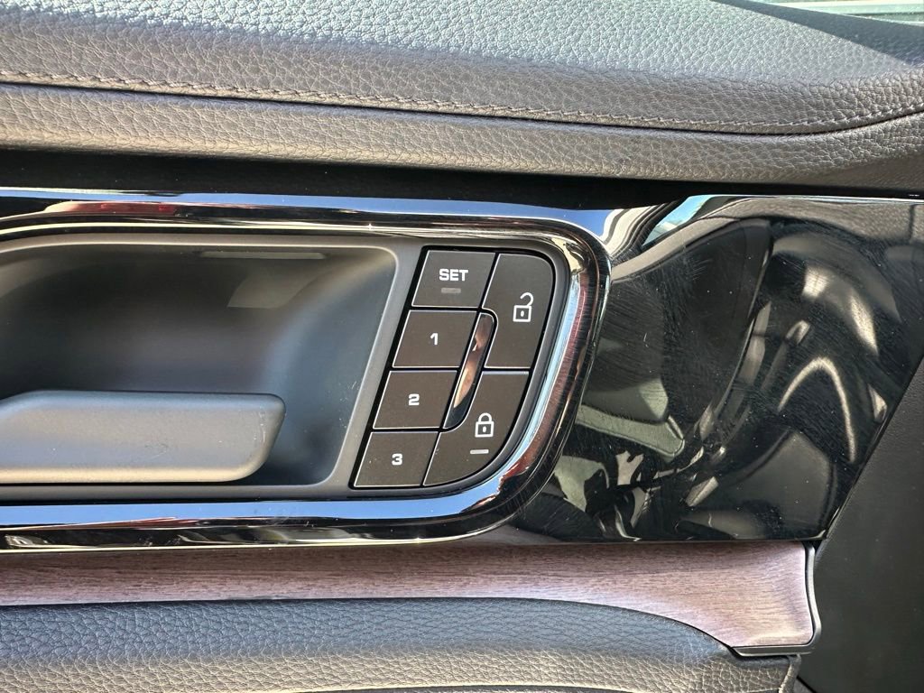 Certified 2026 Porsche Panamera image 20