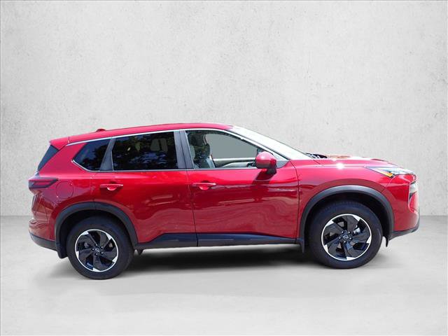 Used 2025 Nissan Rogue SV AWD/4WD image 5