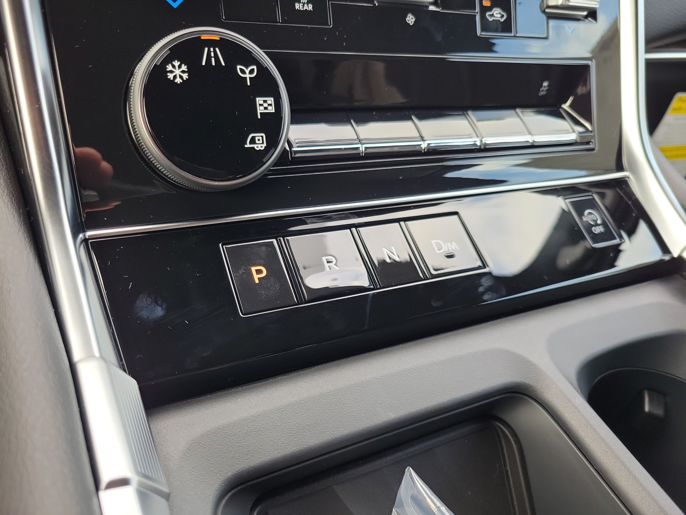 New 2026 Nissan Armada SL RWD image 29