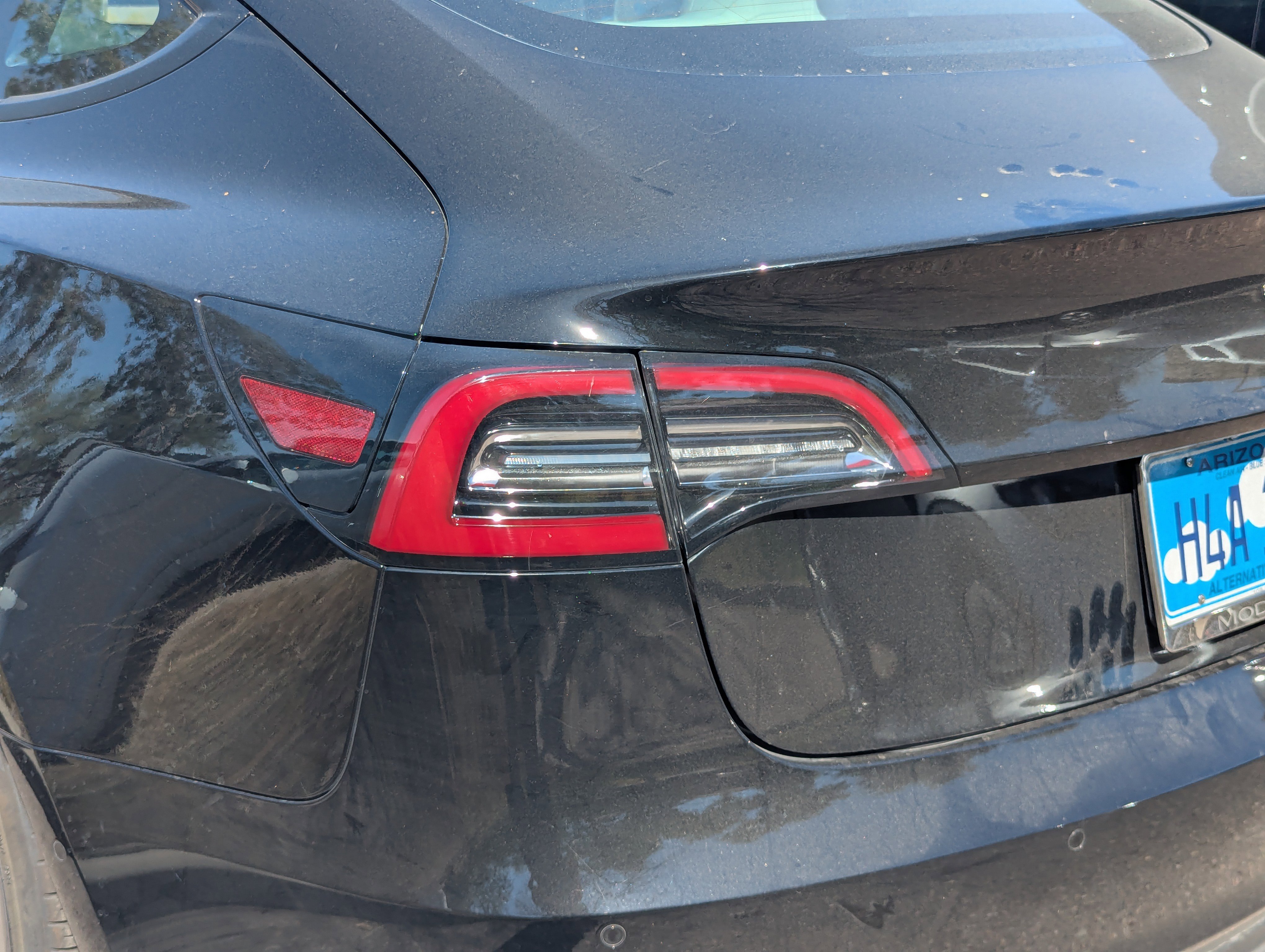 Used 2021 Tesla Model 3 Standard Range Plus image 13