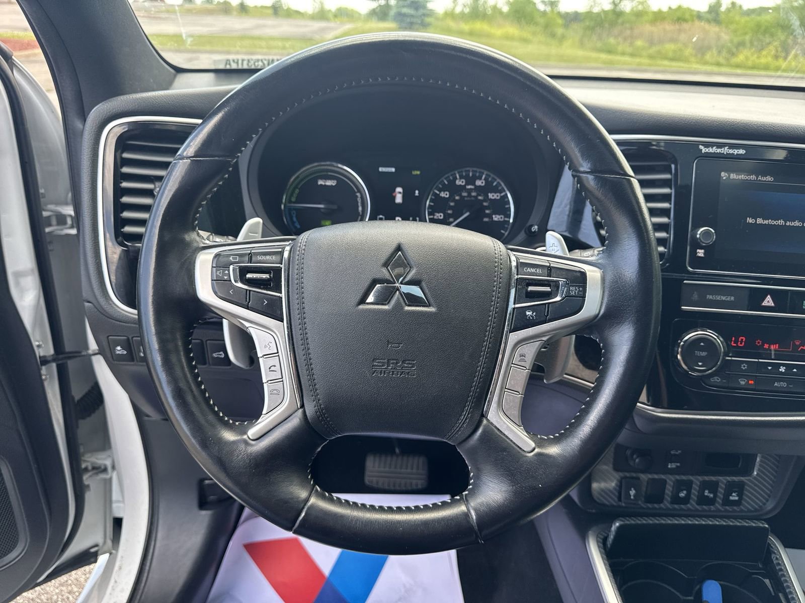 Used 2019 Mitsubishi Outlander SEL AWD/4WD image 19