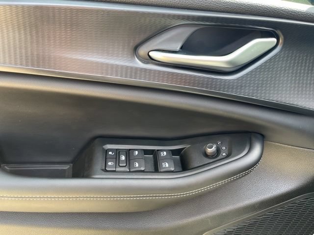 Used 2025 Jeep Grand Cherokee L Altitude AWD/4WD image 11