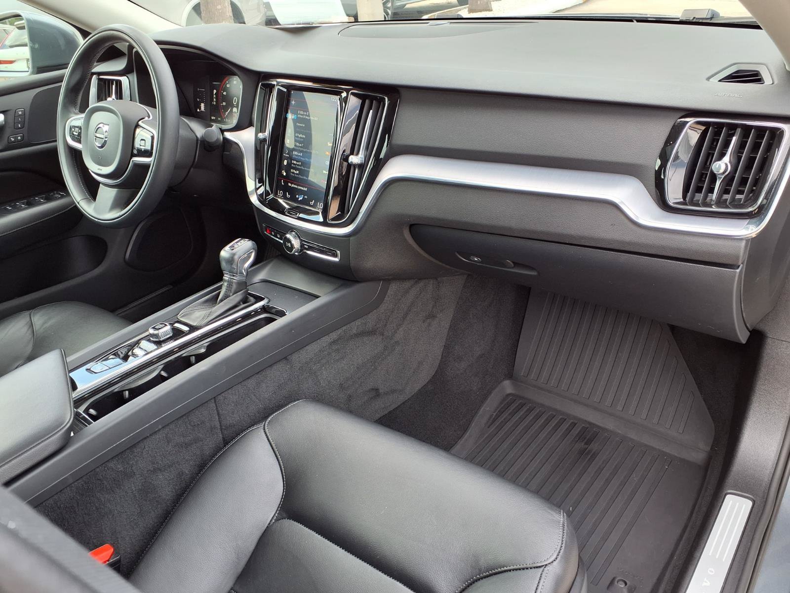 Used 2019 Volvo S60 T6 Momentum w/ Premium Package AWD/4WD image 10