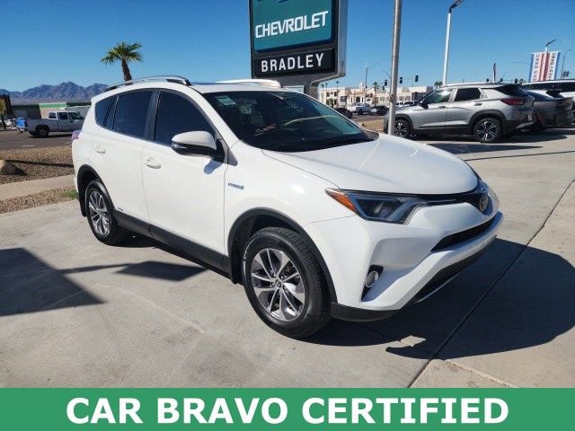 Used 2018 Toyota RAV4 XLE image 2