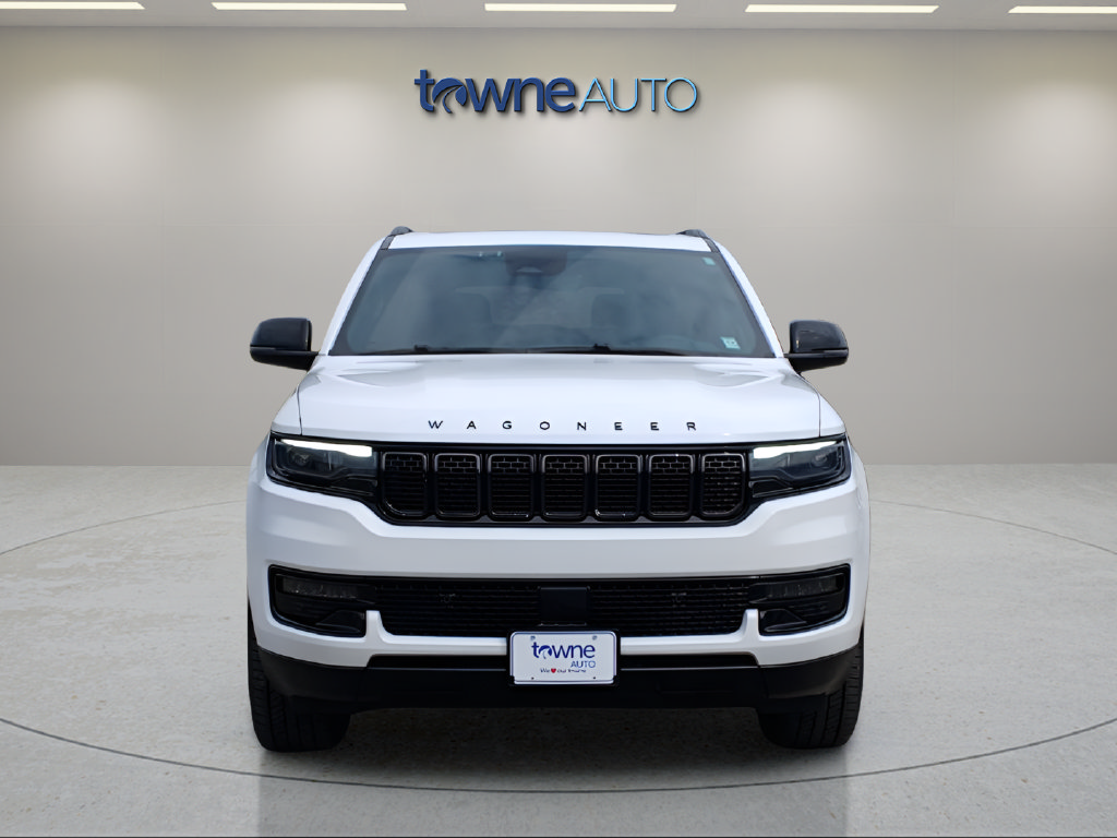Used 2023 Jeep Wagoneer Series II AWD/4WD image 9