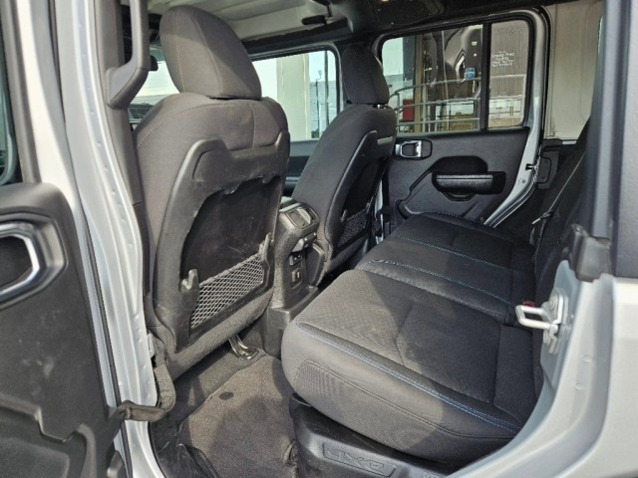 Used 2024 Jeep Wrangler Unlimited Rubicon 4xe image 19