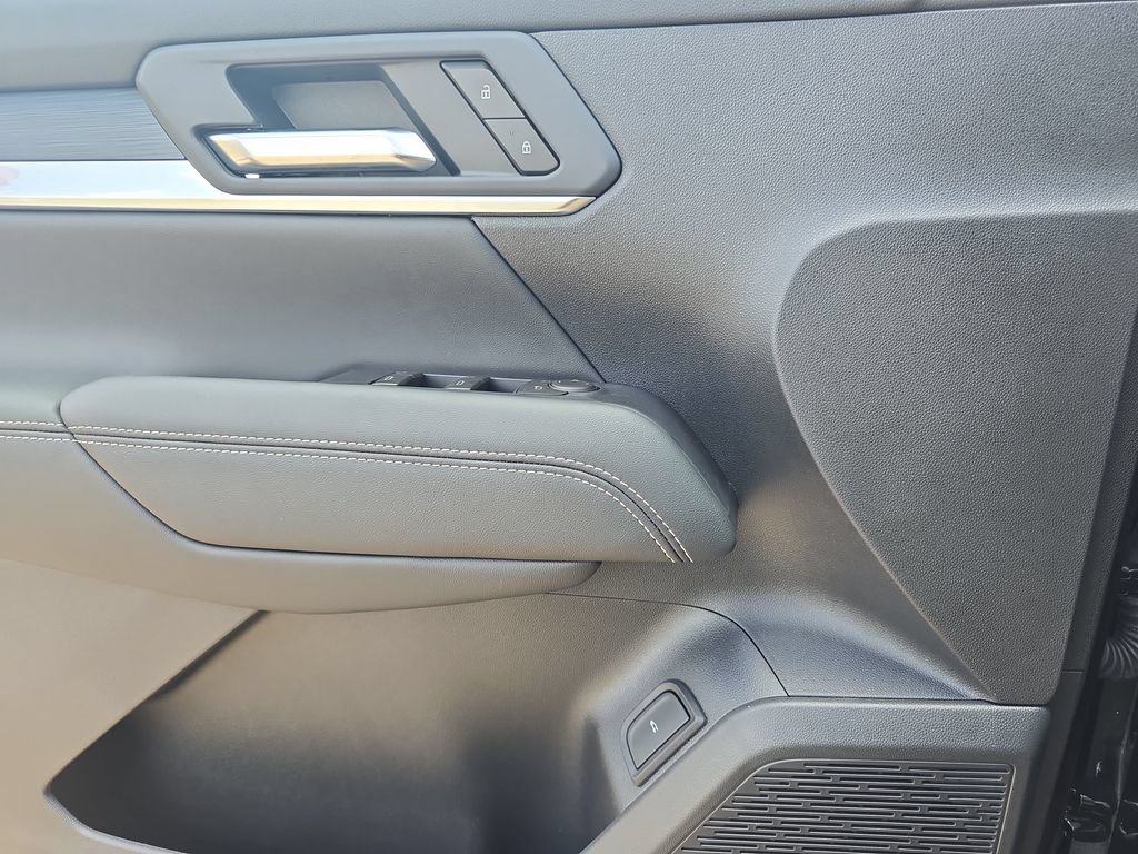 New 2026 GMC Terrain Elevation w/ Elevation Premium Package FWD image 27
