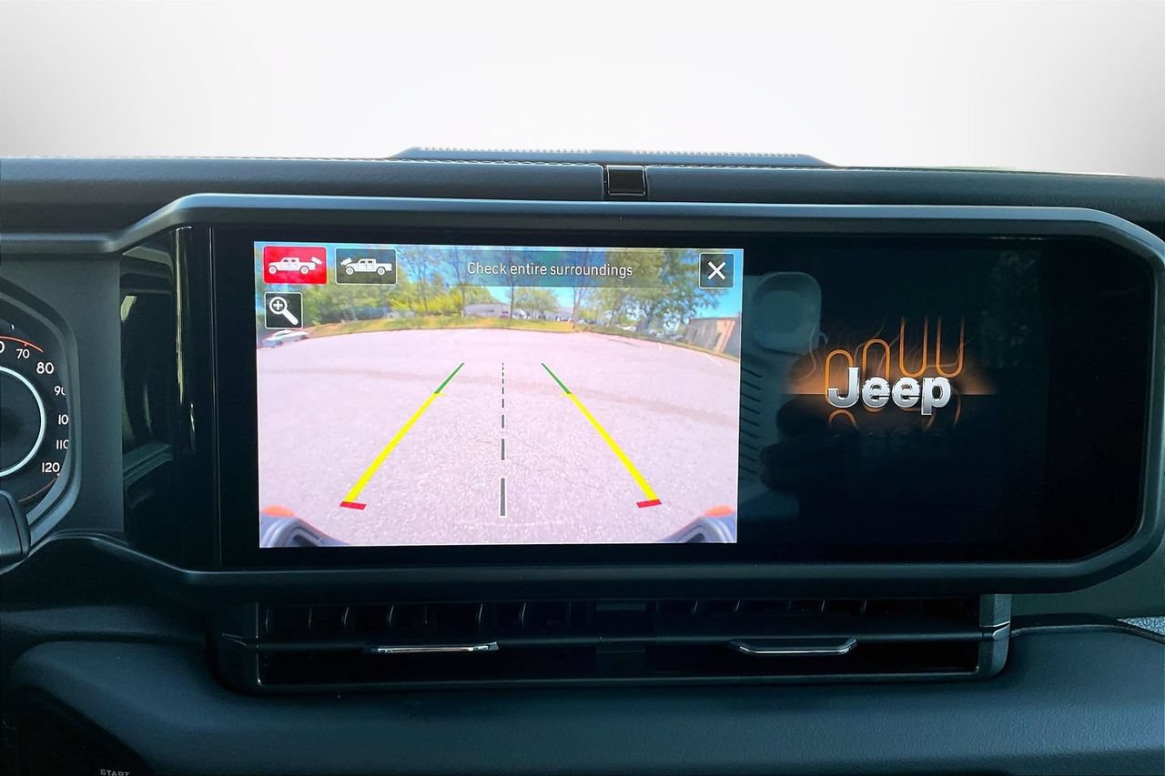 New 2026 Jeep Gladiator Mojave AWD/4WD image 13