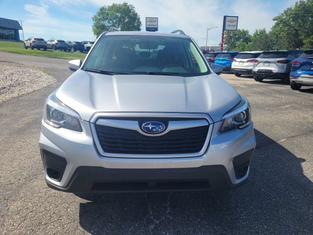 Used 2020 Subaru Forester Premium AWD/4WD image 3