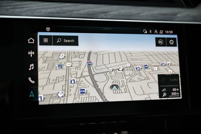 Used 2022 Audi e-tron Premium Plus image 37