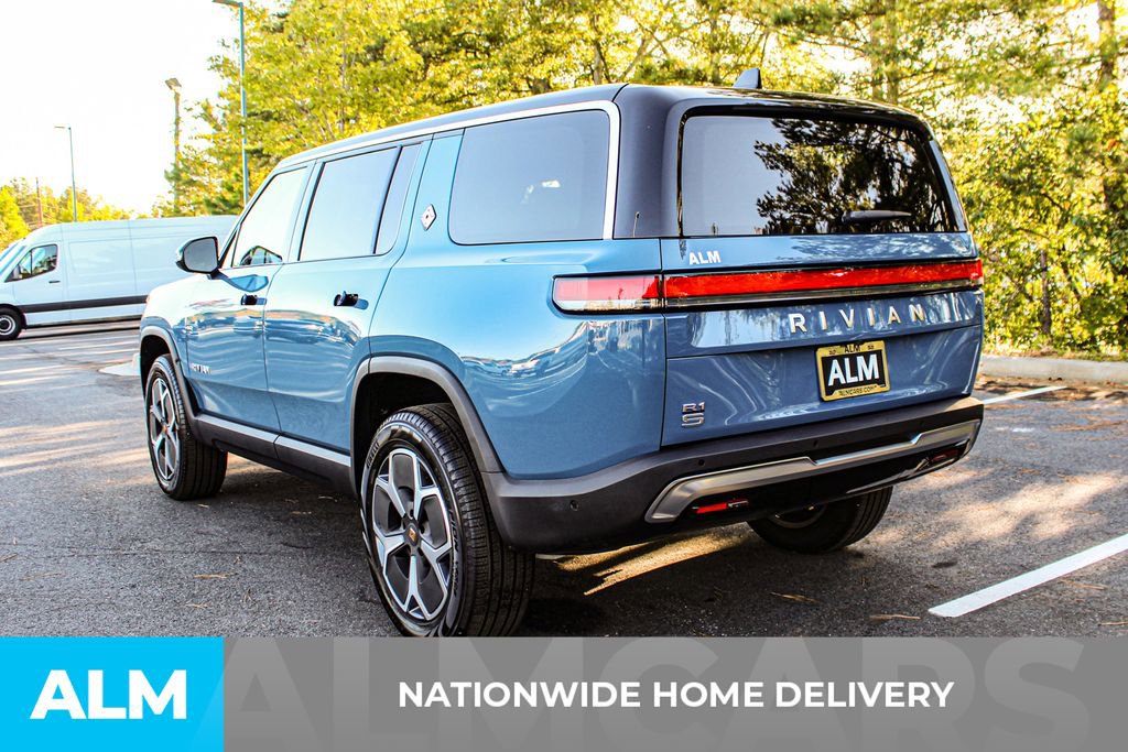 Used 2024 Rivian R1S Adventure image 4
