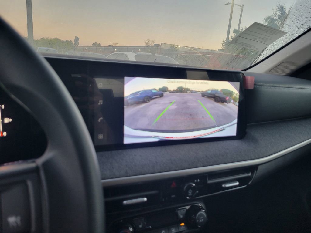 New 2026 Nissan Kicks SV image 10