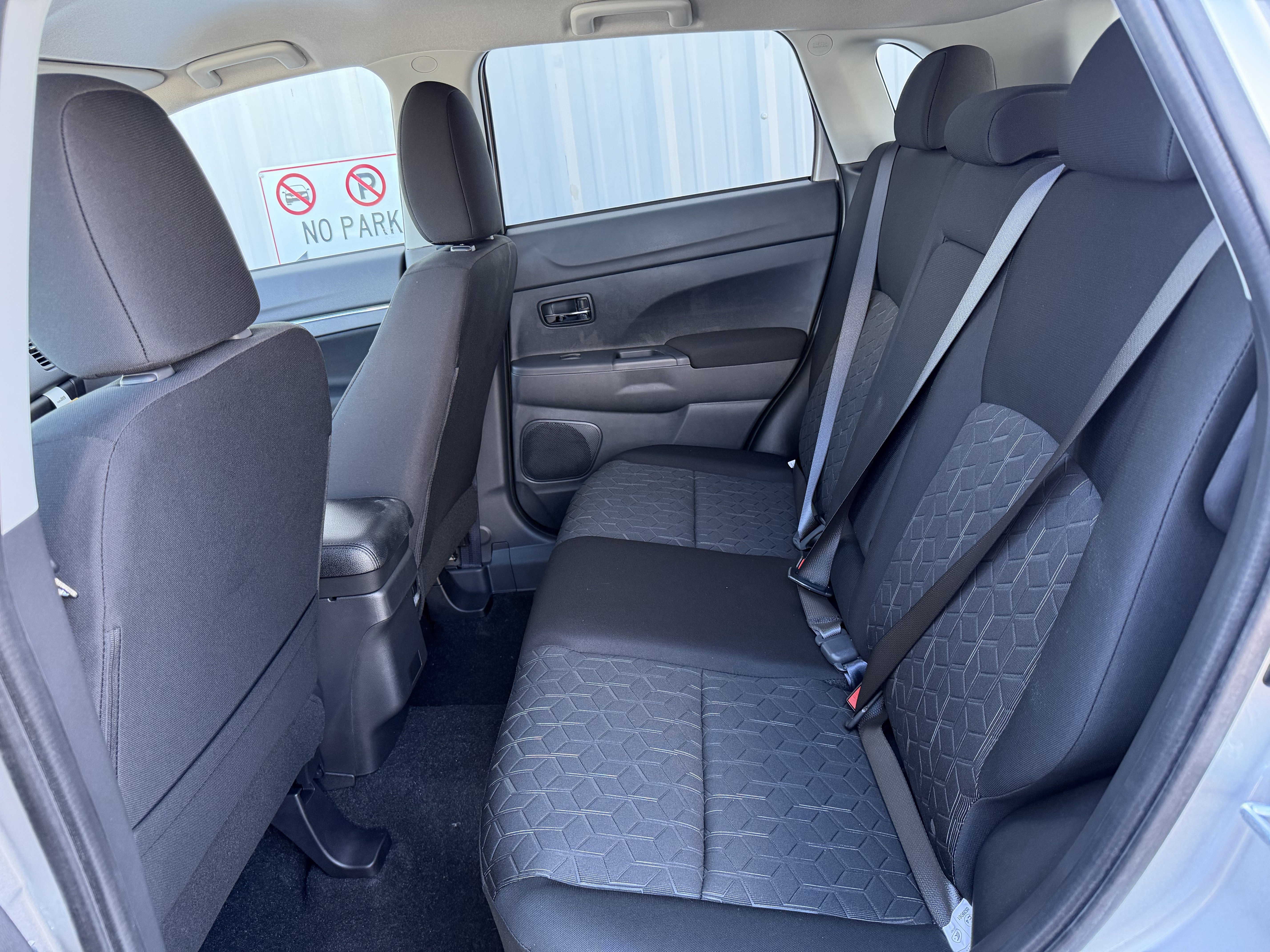 New 2027 Mitsubishi Outlander Sport FWD image 12