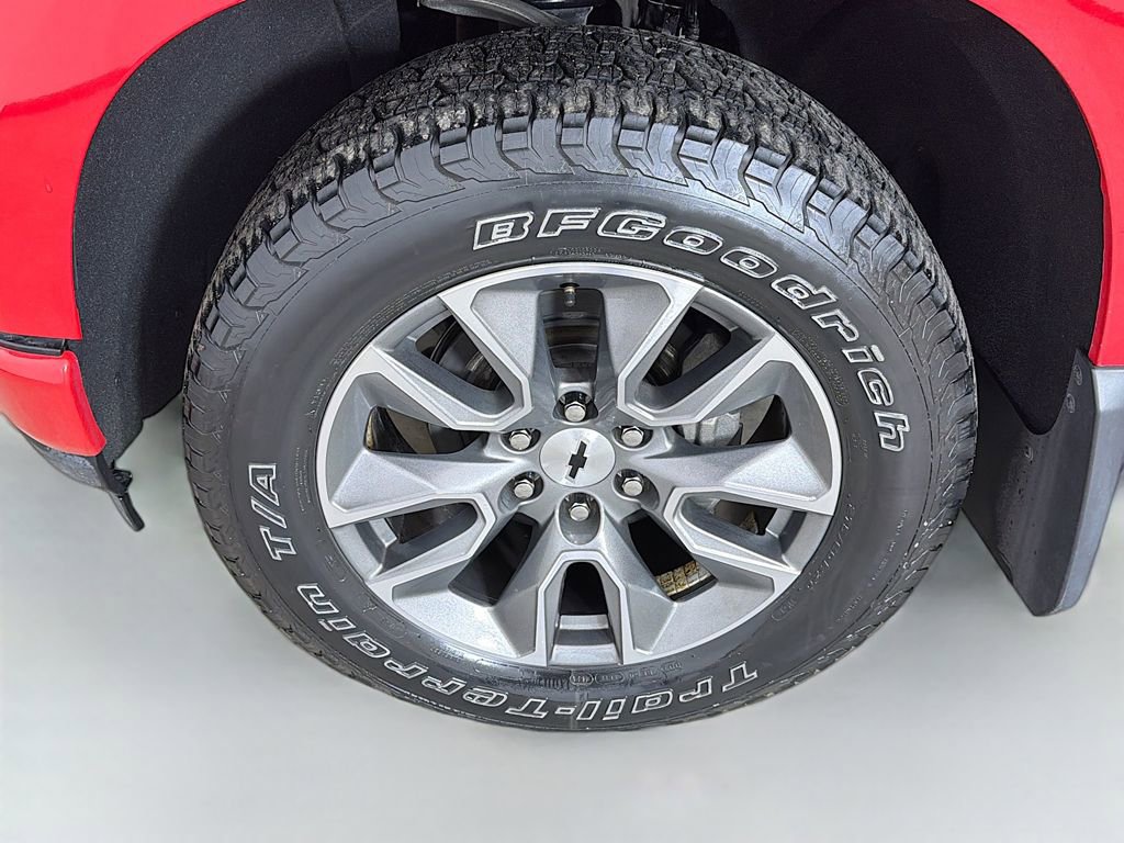 Used 2022 Chevrolet Silverado 1500 RST w/ Max Trailering Package AWD/4WD image 15