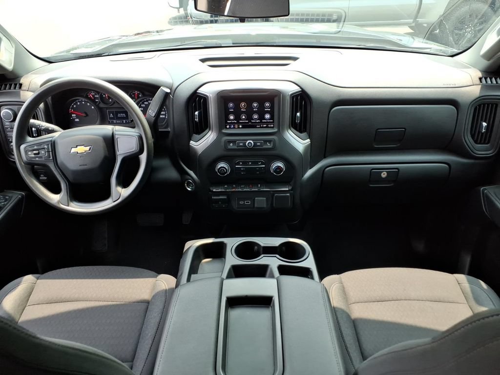 Certified 2024 Chevrolet Silverado 1500 Custom AWD/4WD image 17