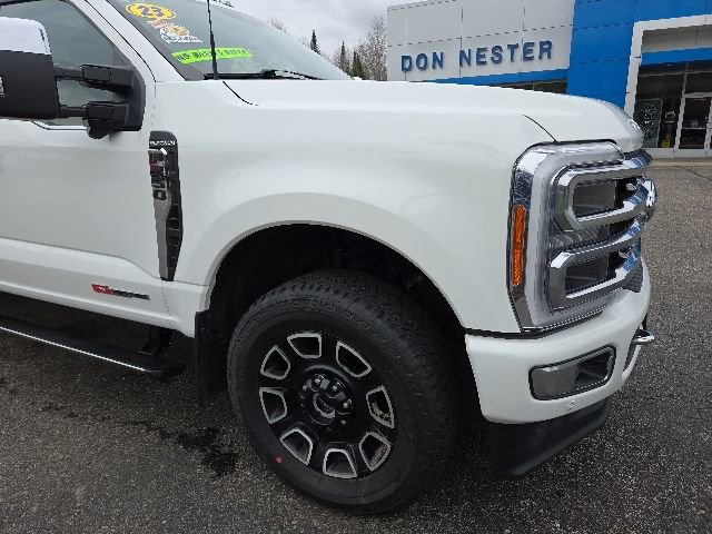 Used 2023 Ford F350 Platinum AWD/4WD image 42