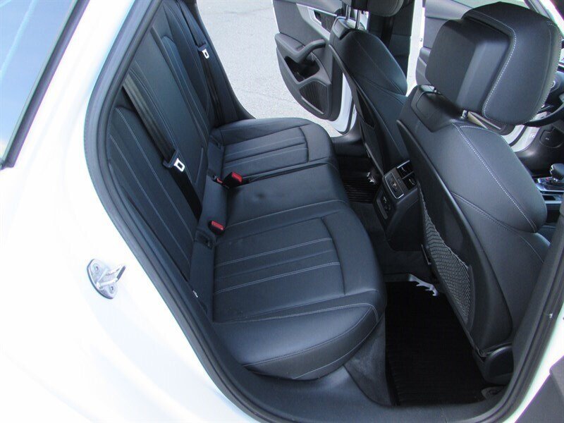 Used 2023 Audi A4 2.0T Premium Plus AWD/4WD image 28