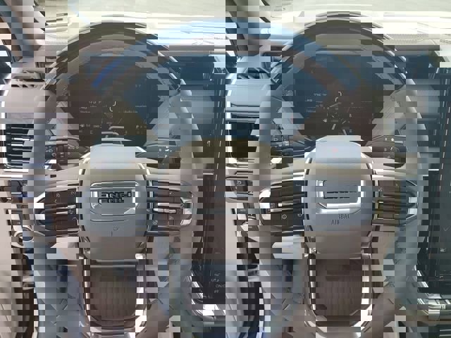 New 2026 GMC Yukon XL Denali w/ Denali Reserve Package image 11