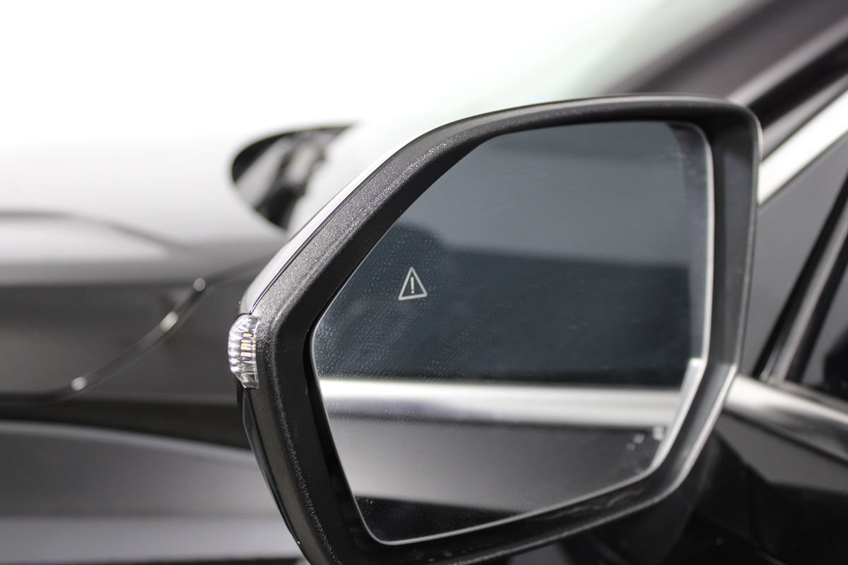 Used 2025 Hyundai Palisade SEL FWD image 42