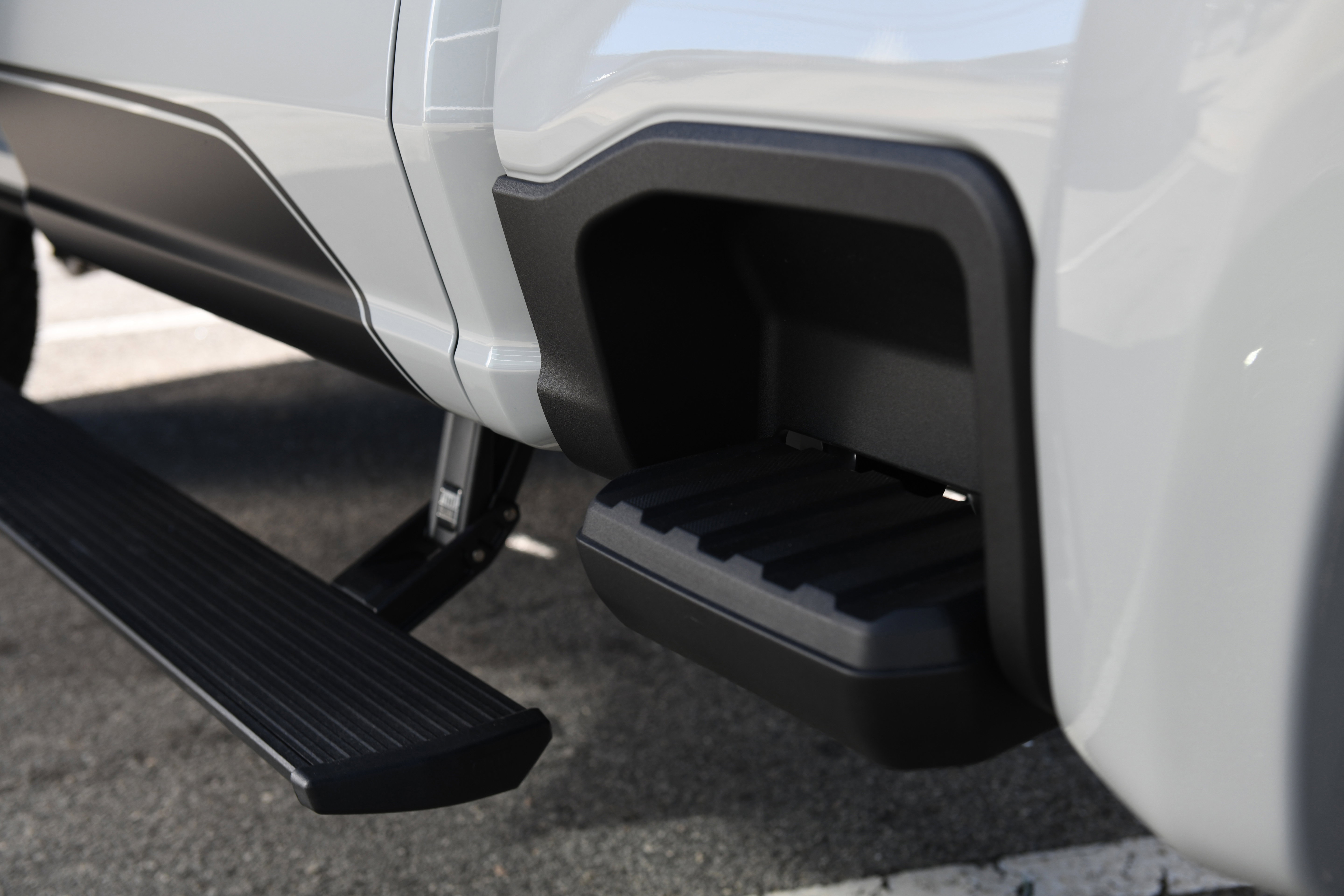 New 2026 Ford F250 Lariat w/ Black Appearance Package image 21