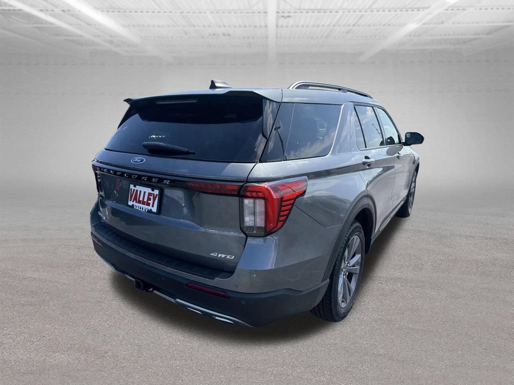 New 2026 Ford Explorer Active w/ Active Comfort Package AWD/4WD image 3