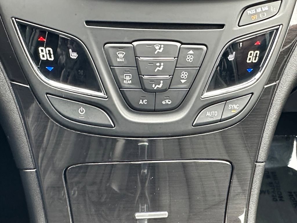 Used 2015 Buick Regal Premium w/ Experience Buick Package image 16