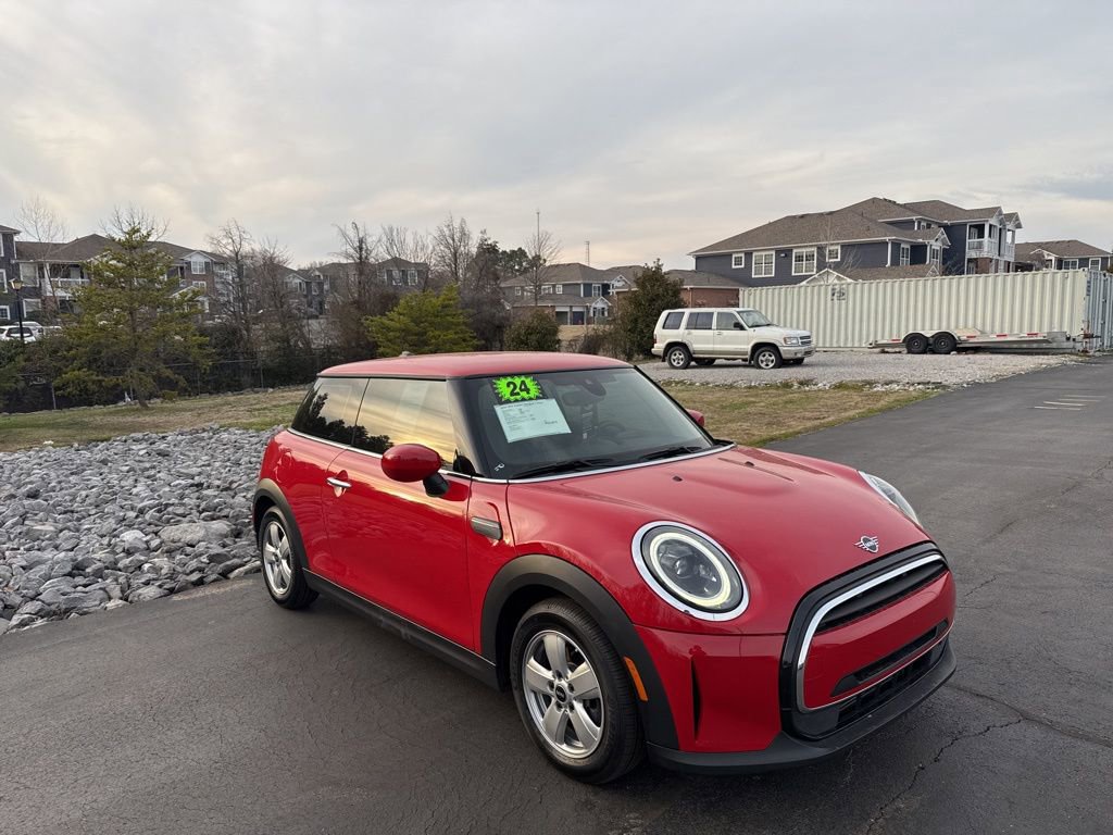 Certified 2024 MINI Cooper 2-Door Hardtop image 7