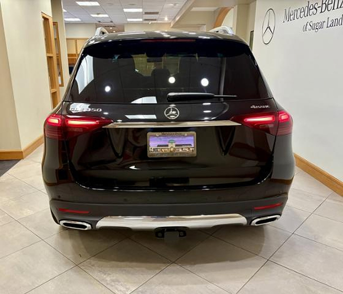 New 2026 Mercedes-Benz GLE 350 4MATIC image 4