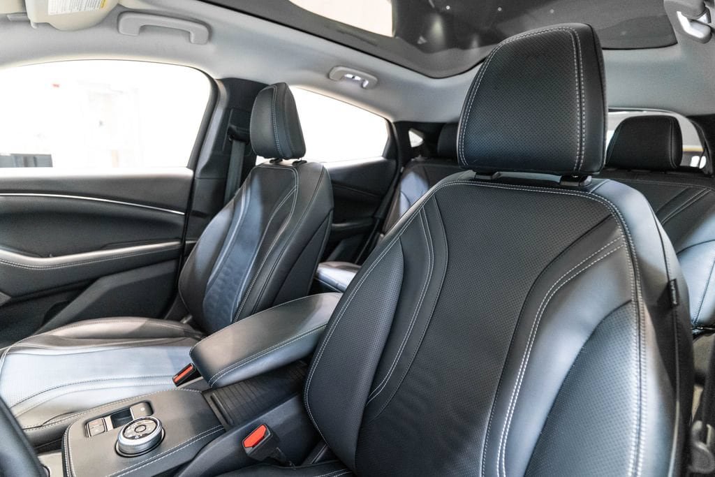 Used 2022 Ford Mustang Mach-E Premium RWD image 6