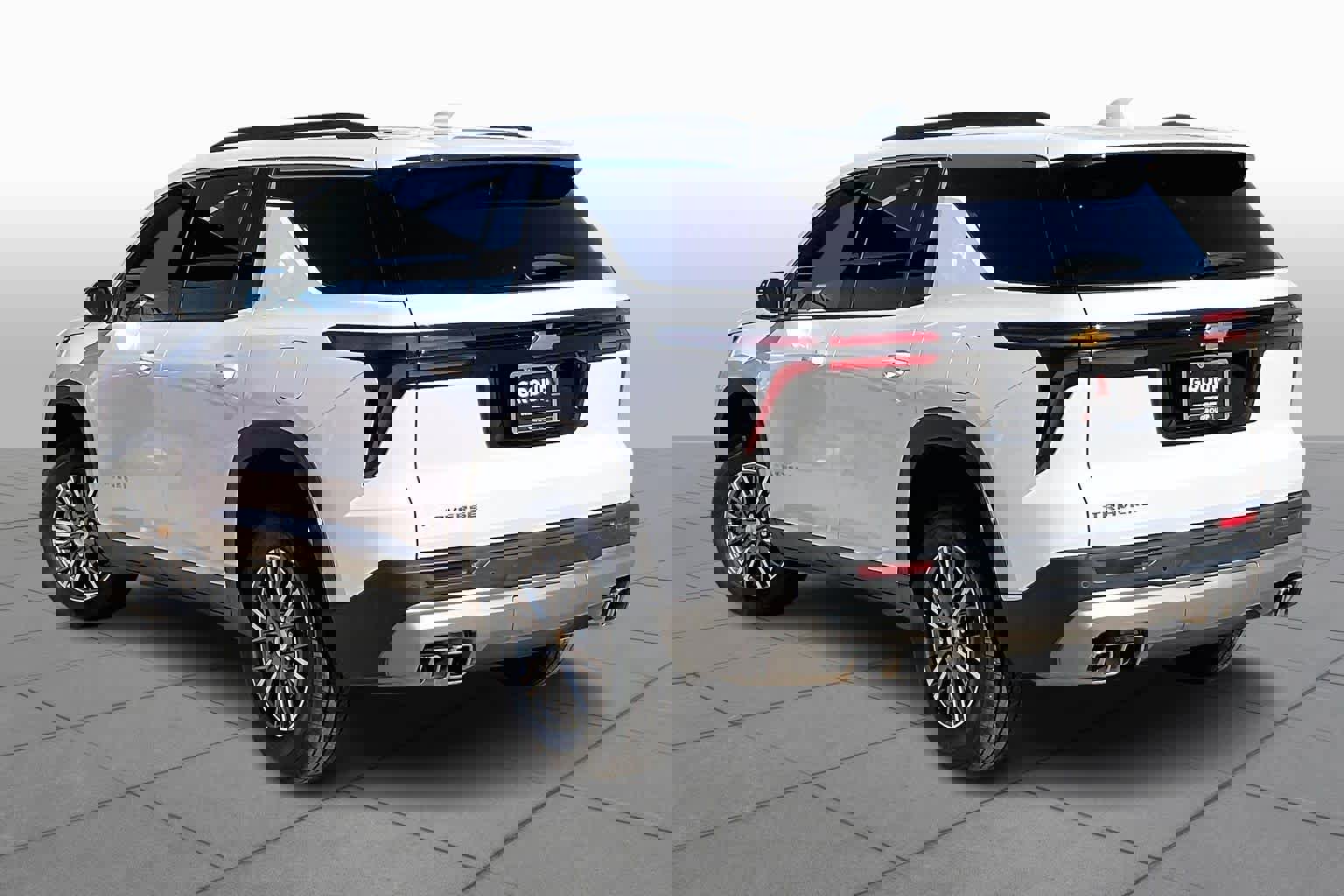 Certified 2025 Chevrolet Traverse LT image 12