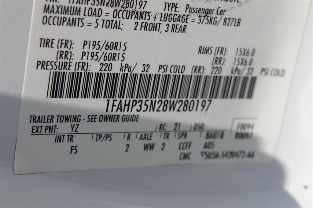 Used 2008 Ford Focus SE image 17