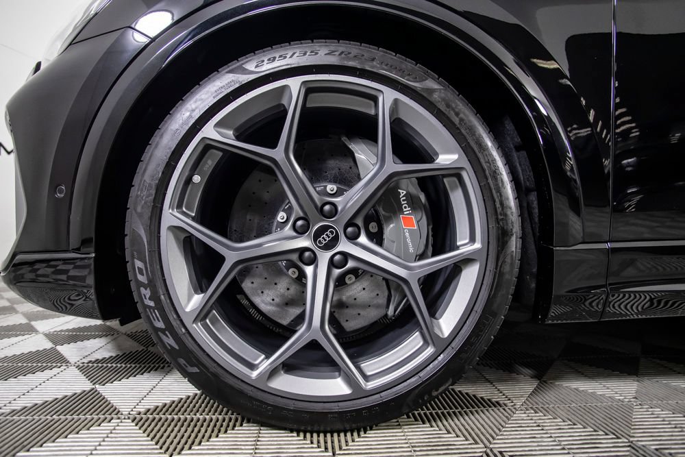 Used 2025 Audi RS Q8 performance AWD/4WD image 7