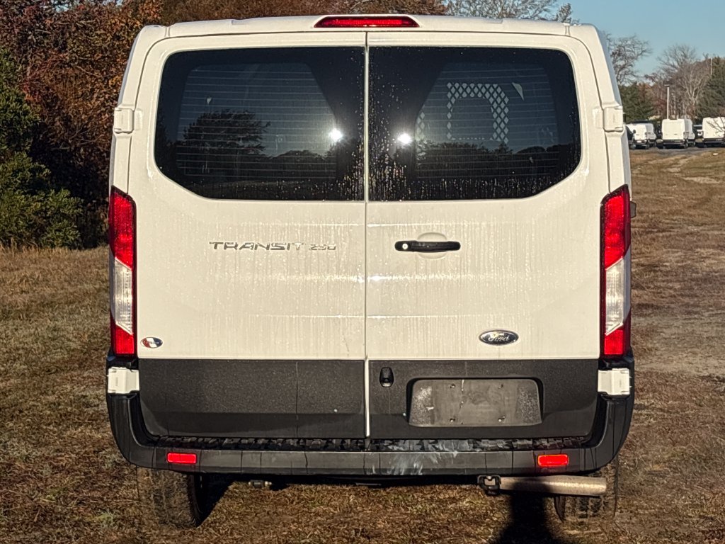 Used 2024 Ford Transit 250 Low Roof w/ Exterior Upgrade Package RWD image 12